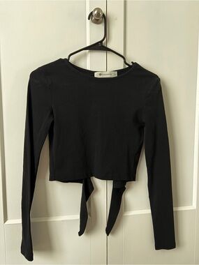 Open Back Black Longsleeve Cropped Top